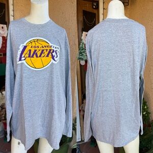 Fanatics Men’s Los Angeles Lakers Long Sleeve Tee (XL)